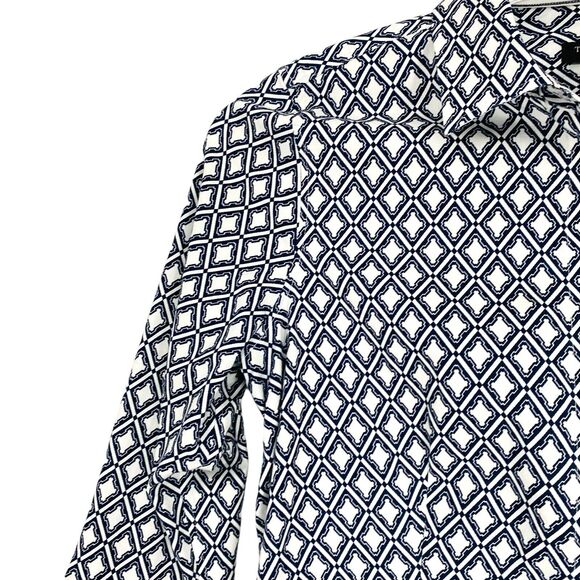 Talbots Button Down Shirt Blue White Geometric Cotton Petite 6 Wrinkle Resistant - Picture 5 of 9
